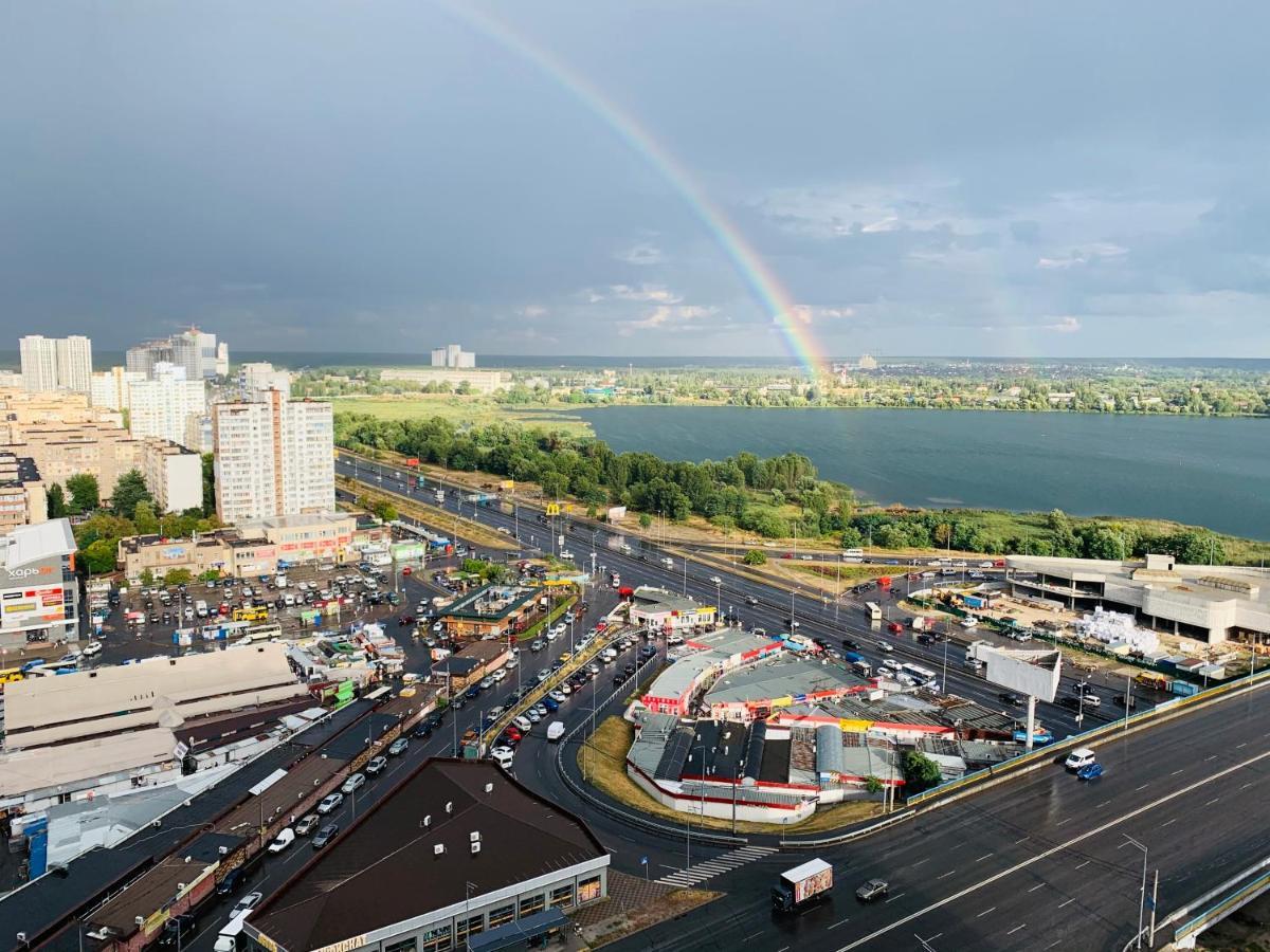Квартира В Жк Лебединый, Ревуцкого 40 В, Метро Харьковская Позняки 키예프 외부 사진